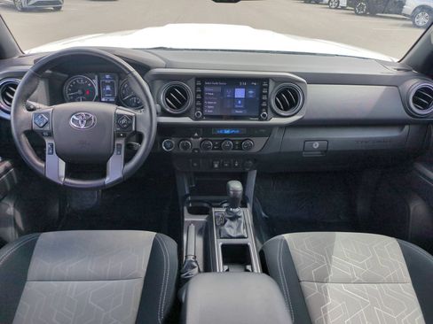 Used 2023 Toyota Tacoma TRD Sport AWD/4WD image 26