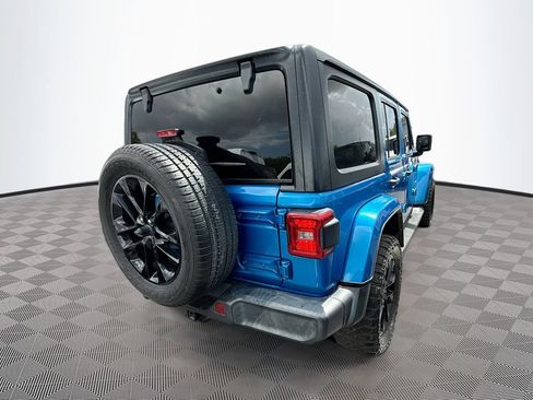 Used 2021 Jeep Wrangler Unlimited Sahara AWD/4WD image 6