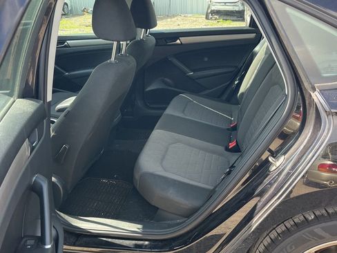 Used 2020 Volkswagen Passat 2.0T S image 3