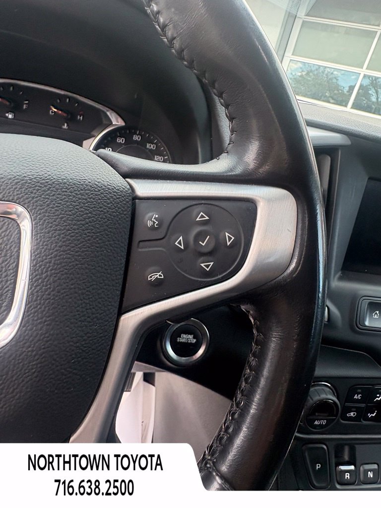 Used 2020 GMC Terrain SLE w/ Driver Convenience Package FWD image 21