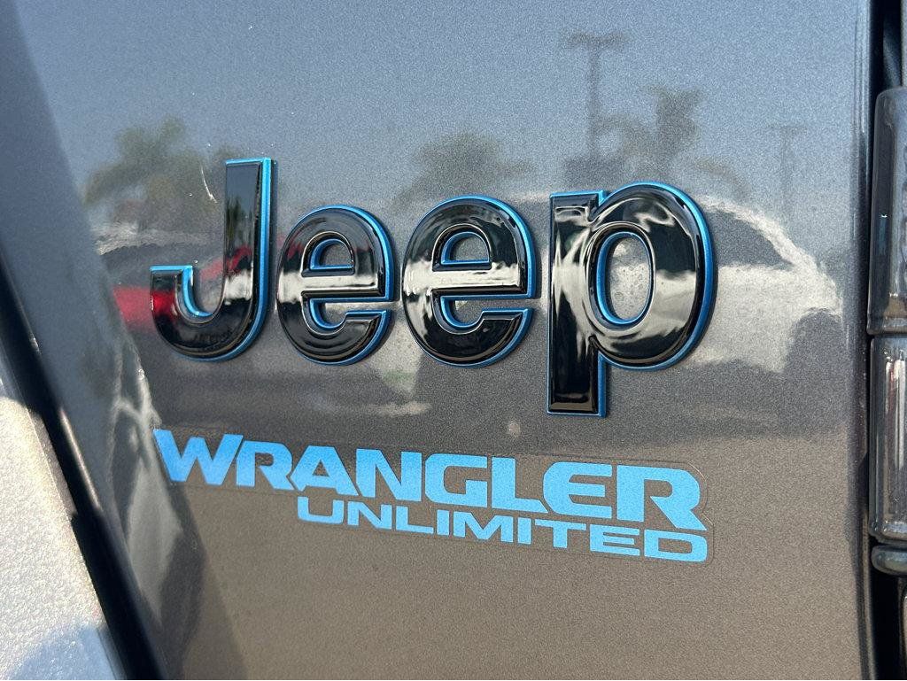 Used 2021 Jeep Wrangler Unlimited Sahara AWD/4WD image 46
