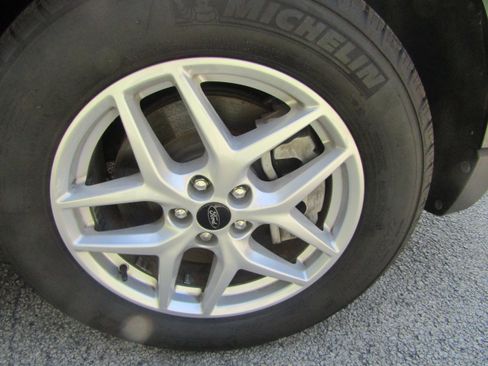 Certified 2023 Ford Edge SEL w/ Convenience Package image 11