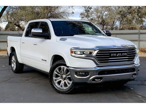 Used 2023 RAM 1500 Limited AWD/4WD image 2