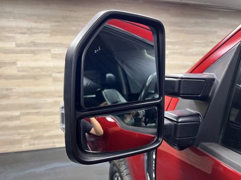 Used 2021 Ford F250 Lariat w/ Lariat Ultimate Package image 28