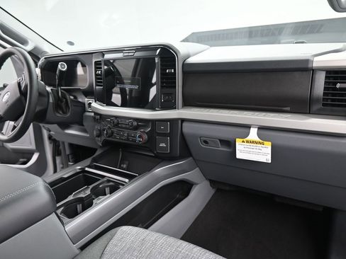 New 2026 Ford F250 XLT image 14