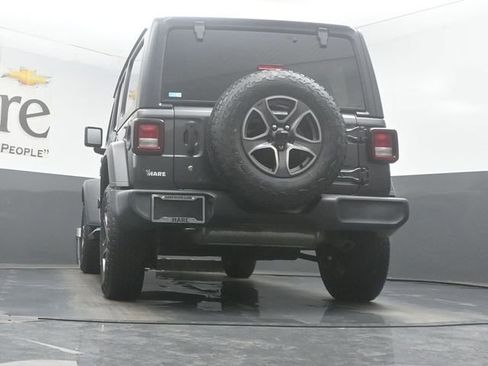 Used 2018 Jeep Wrangler Unlimited Sport S AWD/4WD image 53