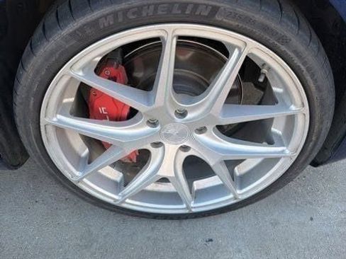 Used 2018 Tesla Model 3 Long Range image 6