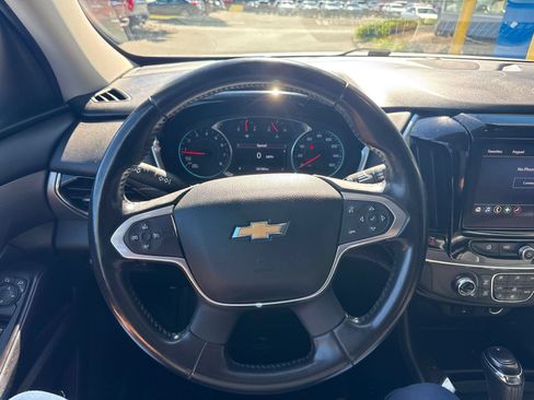 Used 2020 Chevrolet Traverse LT AWD/4WD image 21