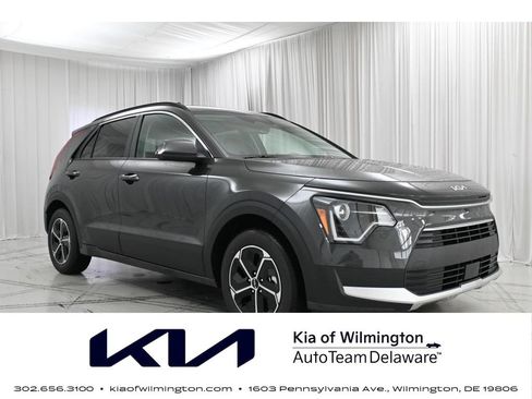 New 2026 Kia Niro EX FWD image 1