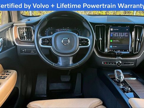Used 2022 Volvo XC60 B5 Inscription w/ Protection Package Premier image 7