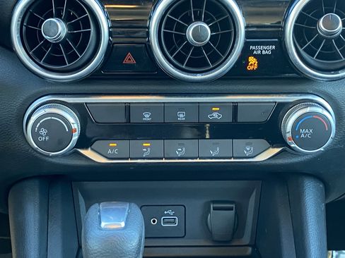 Used 2024 Nissan Sentra S image 22