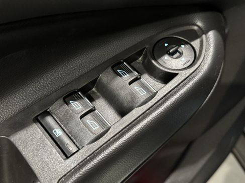 Used 2018 Ford Escape Titanium image 24