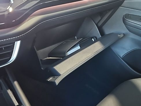 New 2026 Volkswagen Atlas Cross Sport SEL R-Line image 30