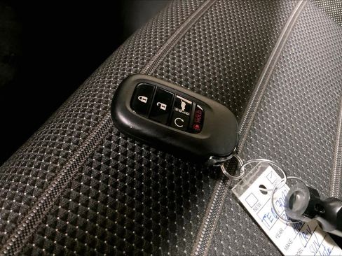 Used 2026 Honda CR-V TrailSport image 15