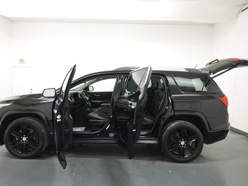 Used 2019 GMC Acadia Denali w/ Technology Package AWD/4WD image 31