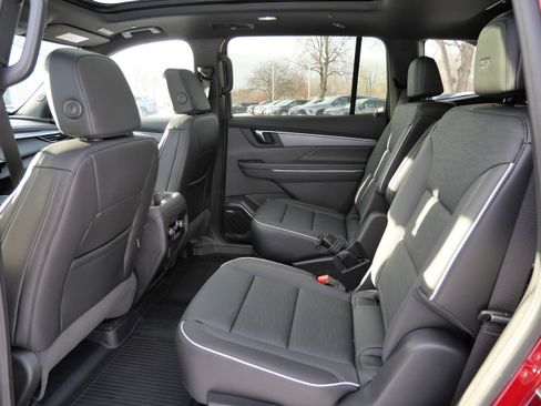 New 2026 Buick Enclave Sport Touring w/ Power Package image 4