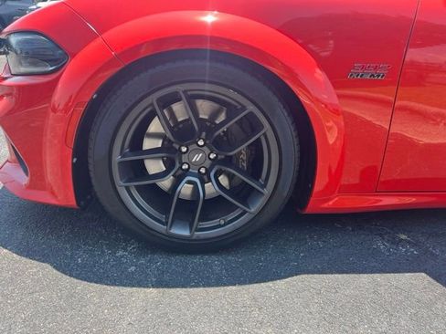 Used 2022 Dodge Charger Scat Pack RWD image 5