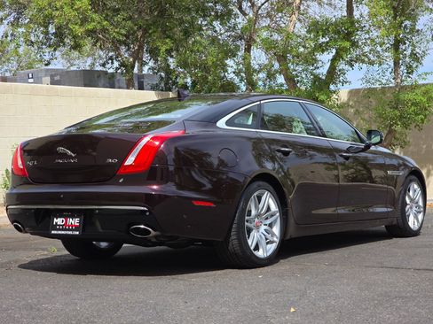 Used 2018 Jaguar XJ L Portfolio image 10