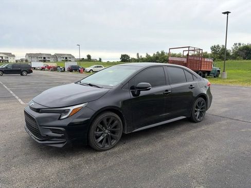 Used 2024 Toyota Corolla SE FWD image 1