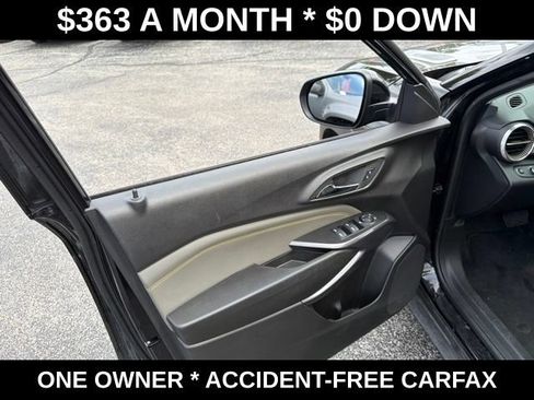 Used 2024 Chevrolet Trax ACTIV w/ Sunroof Package FWD image 12