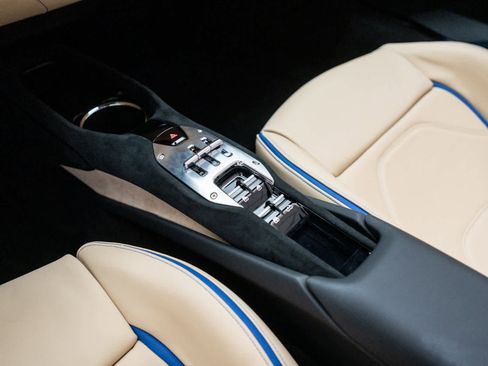 Used 2025 Ferrari 296 GTS image 18