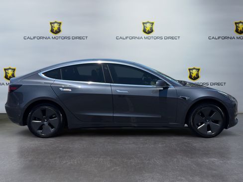 Used 2019 Tesla Model 3 Mid Range RWD image 6