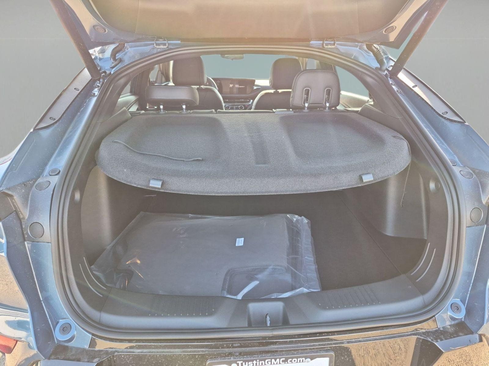 New 2026 Buick Envista Sport Touring w/ Convenience II Package FWD image 25