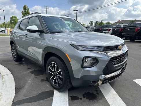 Used 2023 Chevrolet TrailBlazer ACTIV w/ Convenience Package FWD image 7