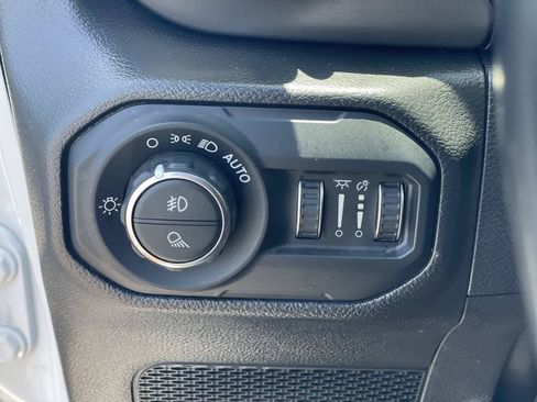 Used 2022 Jeep Gladiator Sport AWD/4WD image 20
