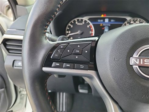 Used 2023 Nissan Altima 2.0 SR image 14