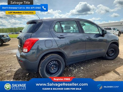 Used 2016 Chevrolet Trax LS FWD image 4
