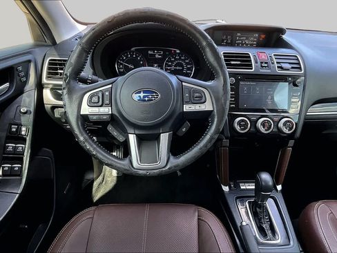 Used 2018 Subaru Forester 2.5i Touring w/ Popular Package #3B AWD/4WD image 6