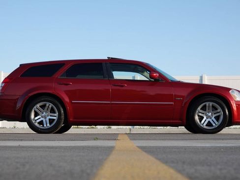 Used 2006 Dodge Magnum R/T w/ Convenience Group II RWD image 27