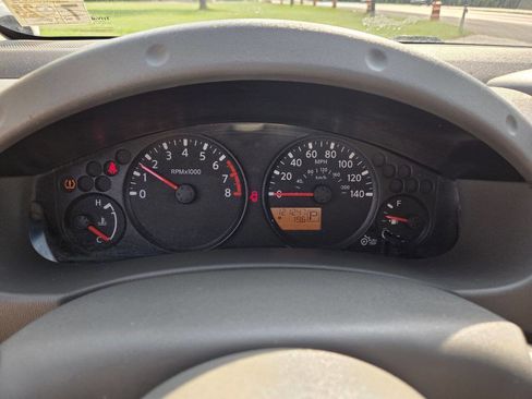 Used 2015 Nissan Frontier S image 27