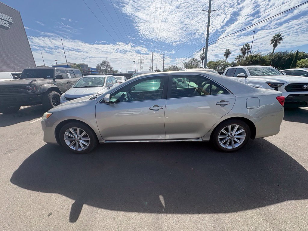 Used 2013 Toyota Camry XLE FWD image 9