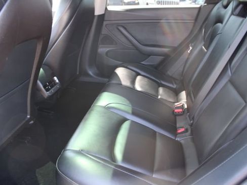 Used 2020 Tesla Model 3 Long Range AWD/4WD image 30