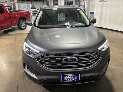 Used 2022 Ford Edge SEL w/ Convenience Package