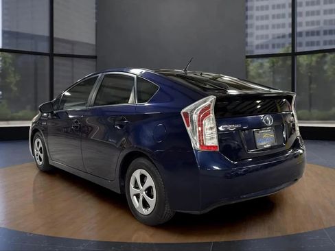 Used 2015 Toyota Prius Two image 7