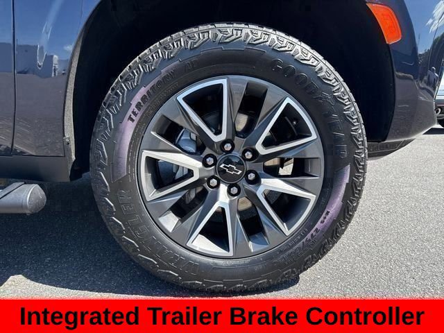 Used 2024 Chevrolet Suburban Z71 w/ Luxury Package AWD/4WD image 64