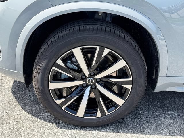 New 2026 Volvo XC90 B5 Core AWD/4WD image 11