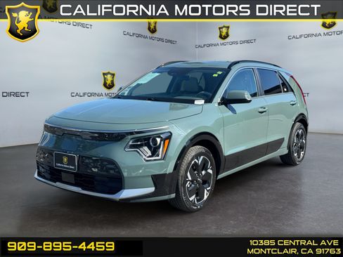 Used 2023 Kia Niro Wind w/ Wind Preserve Package FWD image 1