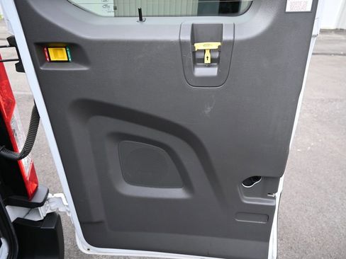 Used 2021 Ford Transit 350 XLT image 39