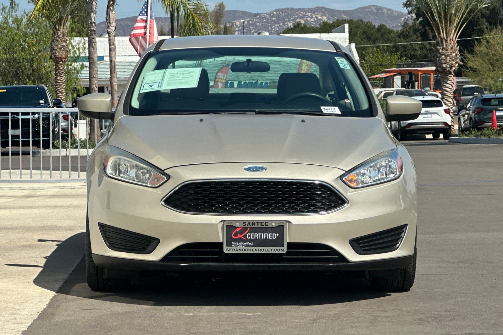 Used 2018 Ford Focus SE FWD image 9