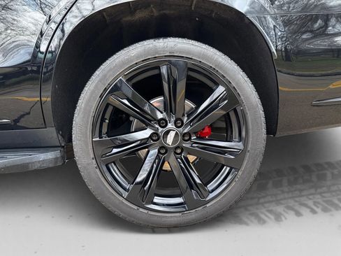 Used 2022 Cadillac Escalade Sport Platinum w/ LPO, ONYX Package AWD/4WD image 25