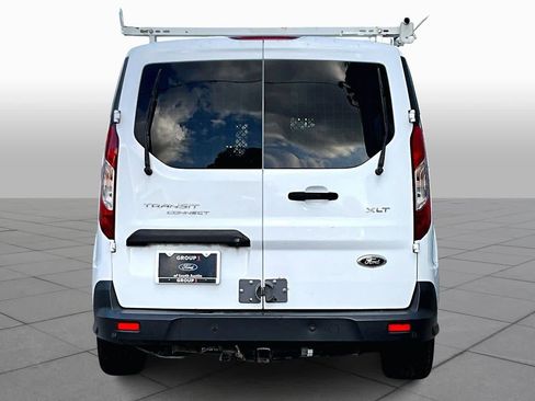 Used 2016 Ford Transit Connect XLT image 4