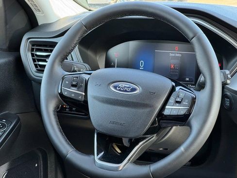 Used 2024 Ford Escape Active image 12