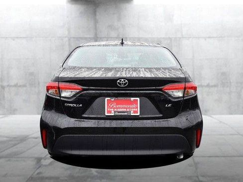 Used 2024 Toyota Corolla LE image 6