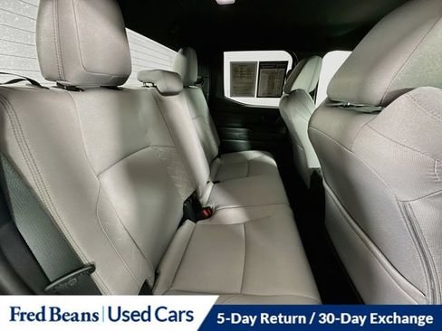 Used 2025 Toyota Tacoma SR5 AWD/4WD image 34