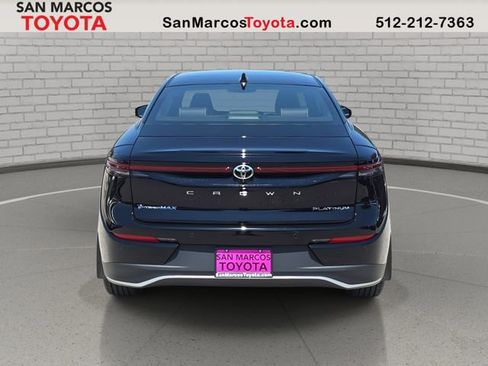 New 2026 Toyota Crown Platinum image 6