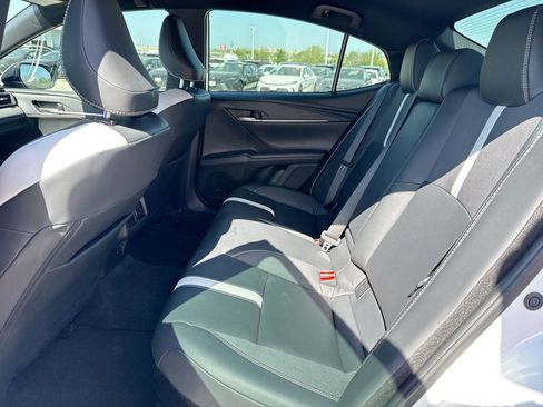Certified 2025 Toyota Camry SE w/ Convenience Package image 23